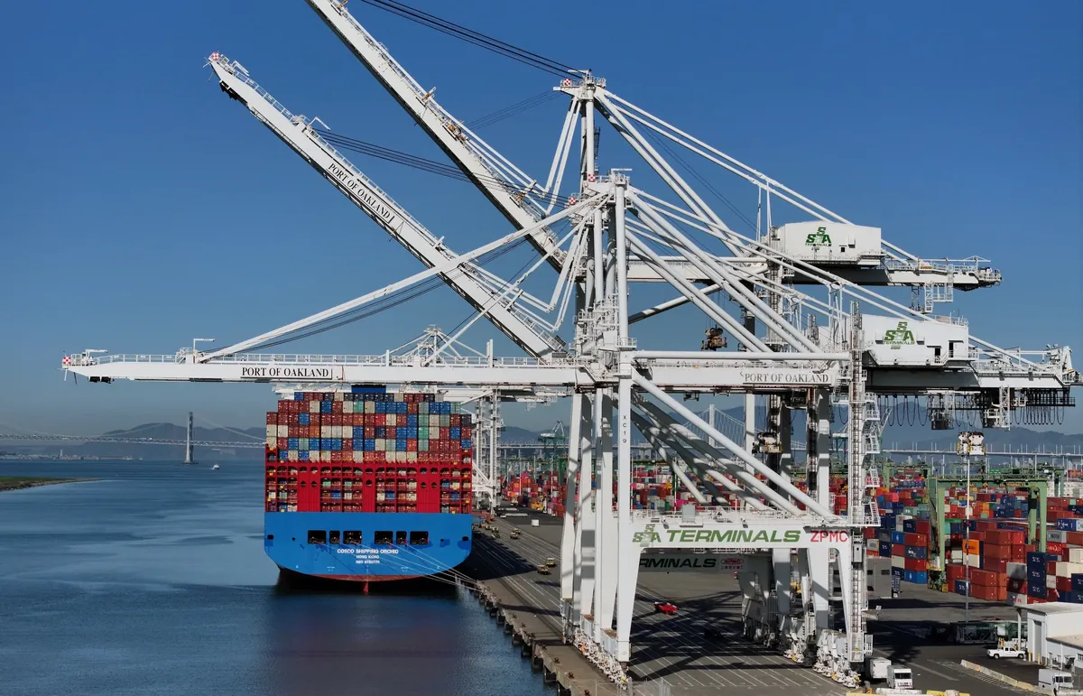 Shipping port crane: Section 122 tariffs