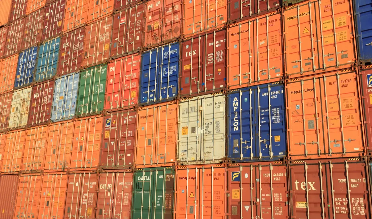 What AI Tools Should a Freight Forwarder Use for Customs Compliance?