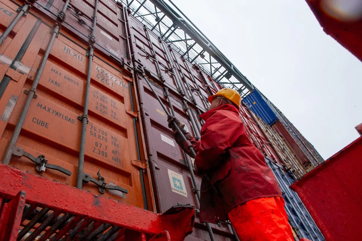 CTPAT Benefits and Requirements: Is It Worth It for Mid-Size Importers