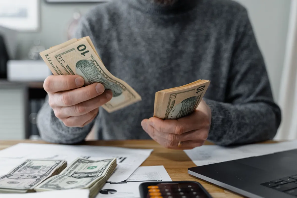 FinCEN 105: Currency and Monetary Instrument Reports (CMIR)